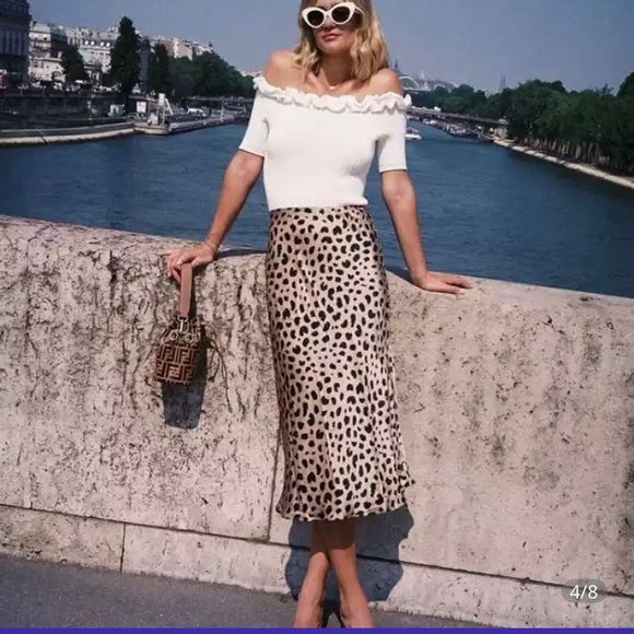 Dresses & Skirts - Leopard 90s Inspired Satin Skirt - New
